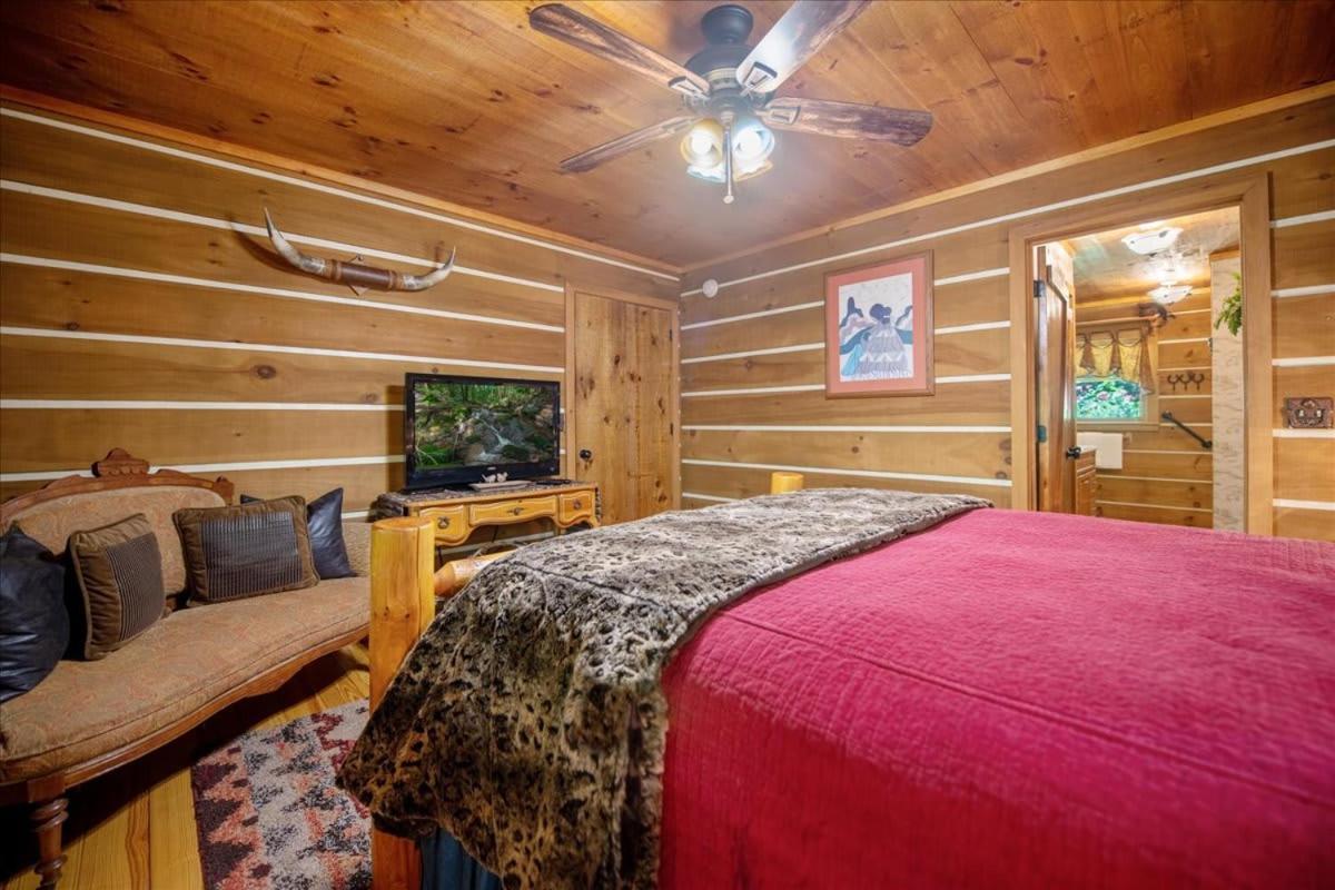 Waterfront Mountain Cabin With Hot Tub Villa Blue Ridge Exterior photo